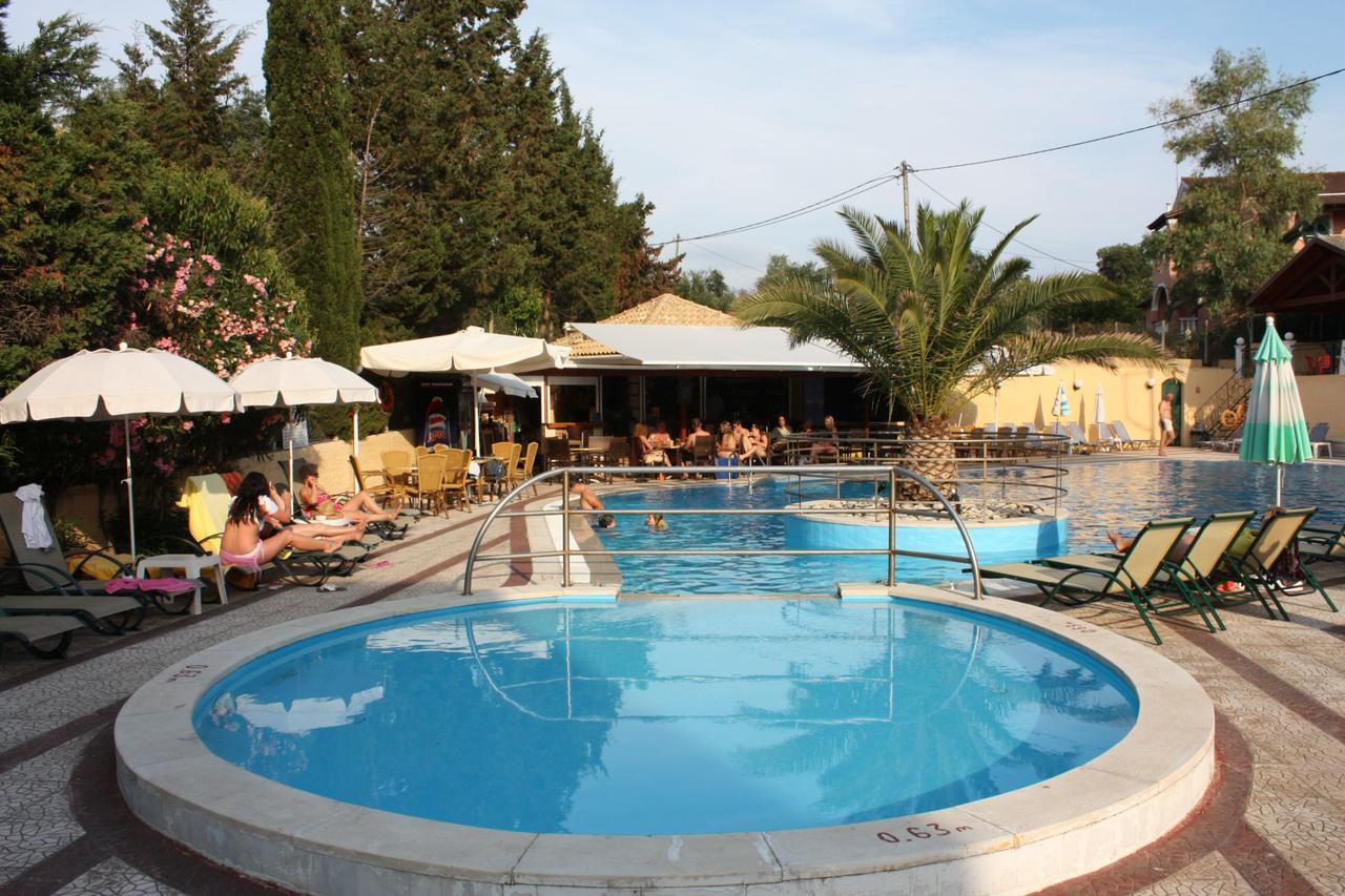 Philippos Aparthotel Kassiopi