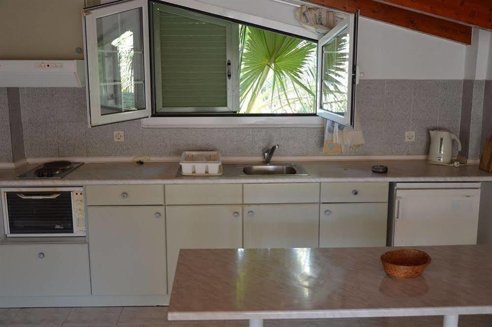 Aparthotel Philippos 2*