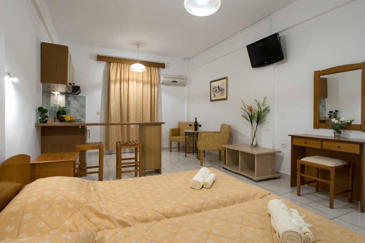 Philippos Aparthotel Kassiopi